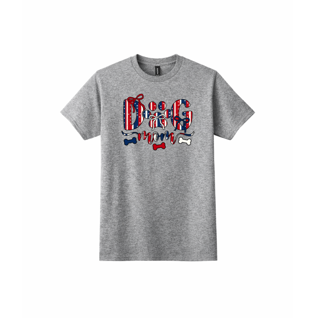 USA Dog Mom (Graphic Tee)